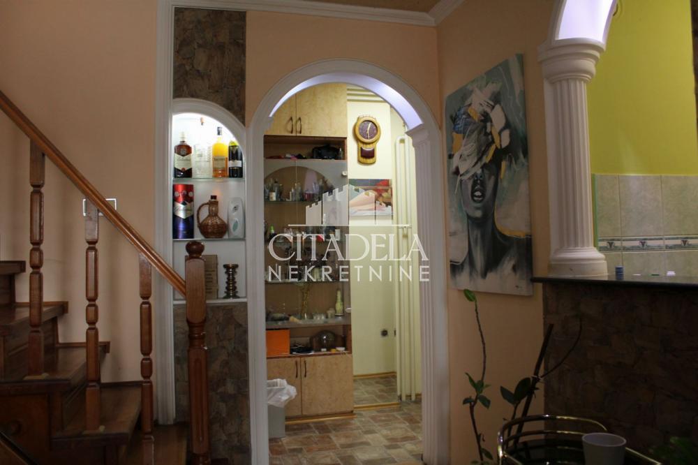 Slika 8 - Tome Maksimovića, Dvoiposoban stan na prodaju, 66m2, 286.000€