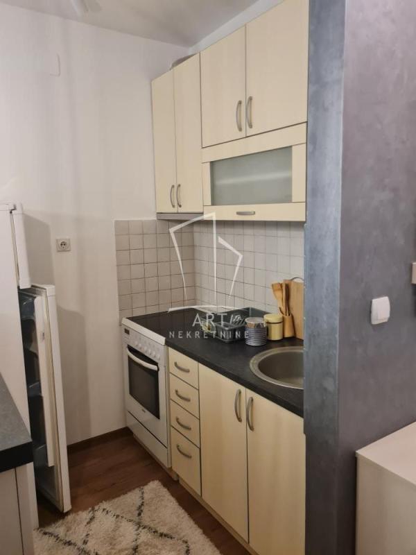 Slika 6 - 27. Marta, Jednosoban stan za izdavanje, 30m2, 600€