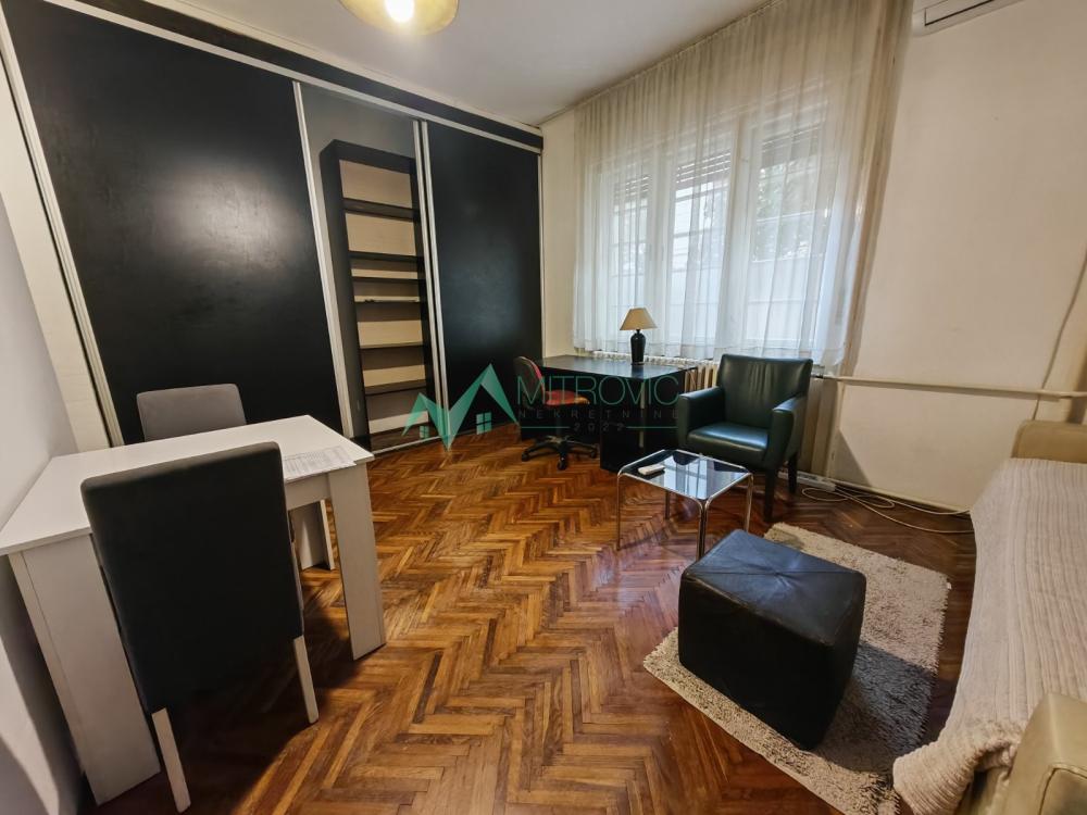 Slika 1 - Jednosoban stan za izdavanje, 30m2, 300€