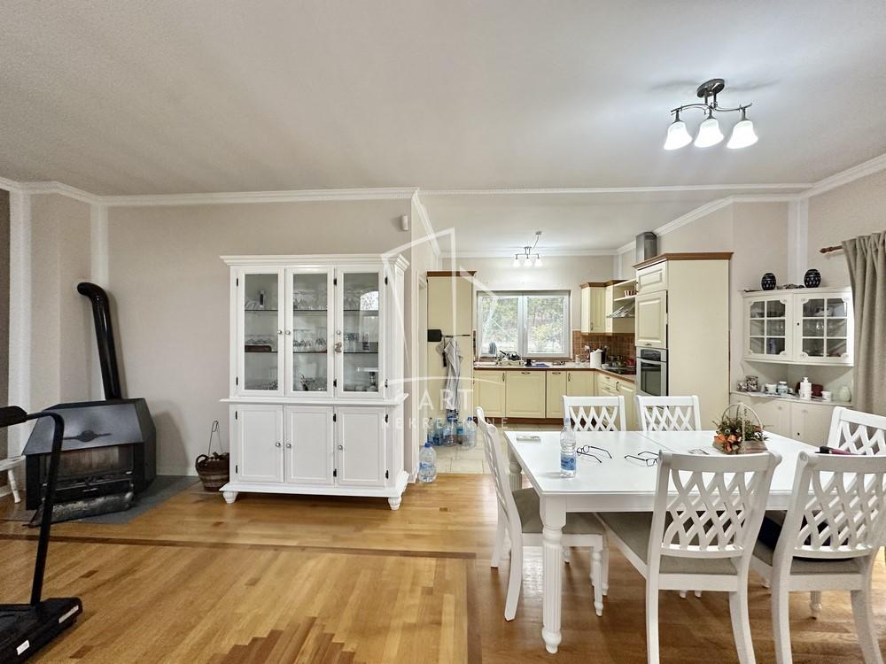 Slika 3 - Vuka Karadžića,  Kuća na prodaju, 192m2, 350.000€