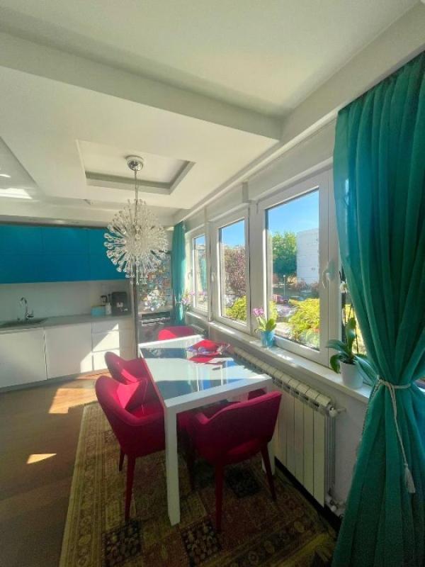 Glavna slika -Aleksinačkih rudara, Trosoban stan za izdavanje, 82m2, 1.300€