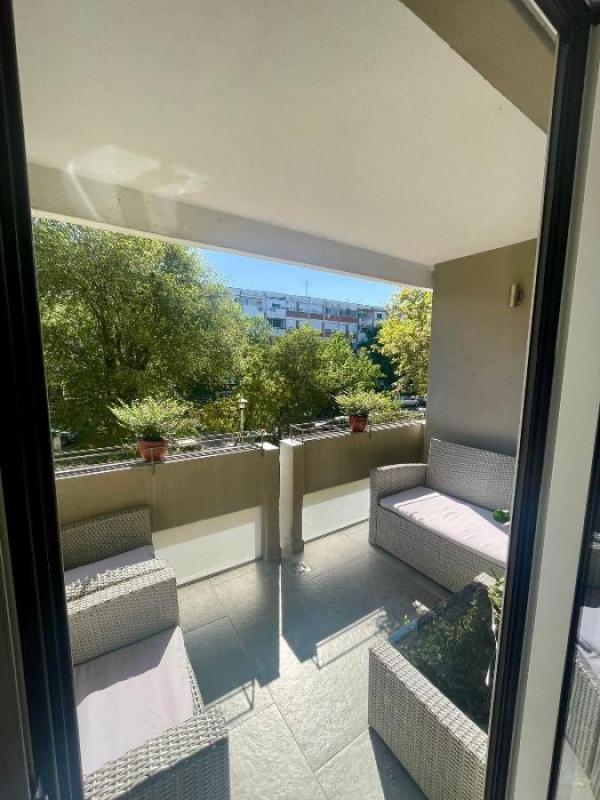 Slika 1 - Aleksinačkih rudara, Trosoban stan za izdavanje, 82m2, 1.300€