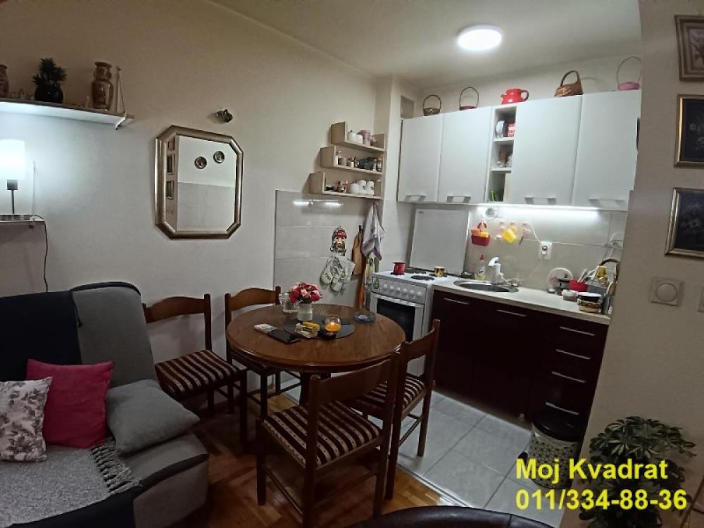 Slika 4 - Jednoiposoban stan na prodaju, 30m2, 105.000€