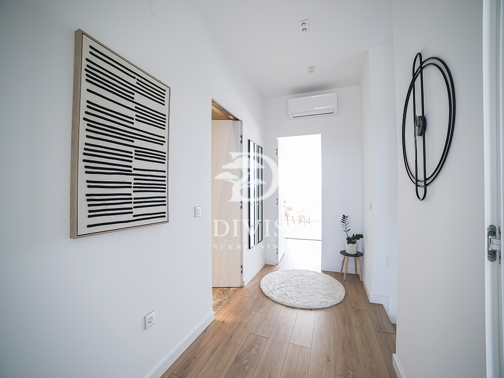 Slika 11 - Mali Požarevac,  Kuća na prodaju, 360m2, 759.000€