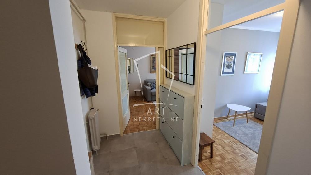 Slika 10 - Nehruova, Jednoiposoban stan za izdavanje, 50m2, 550€