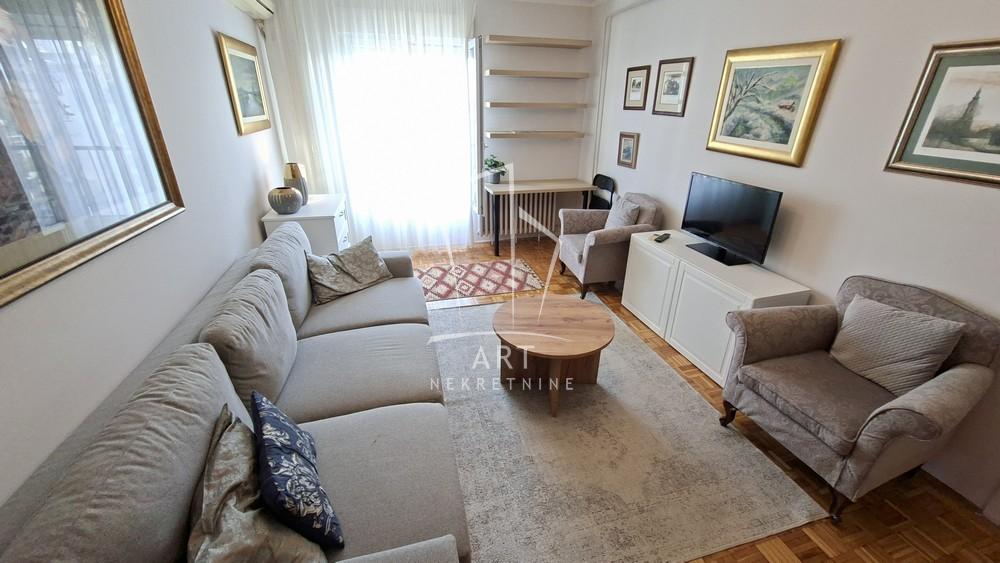 Slika 3 - Nehruova, Jednoiposoban stan za izdavanje, 50m2, 550€