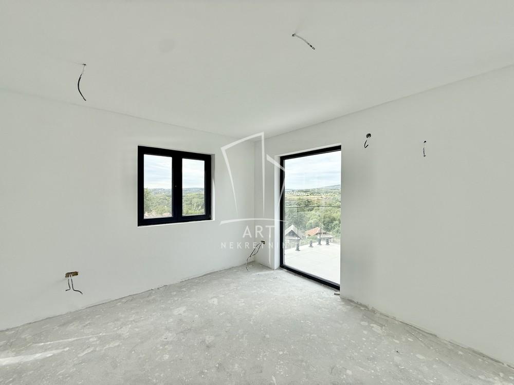 Slika 11 - Svetozara Markovića,  Kuća na prodaju, 241m2, 295.000€