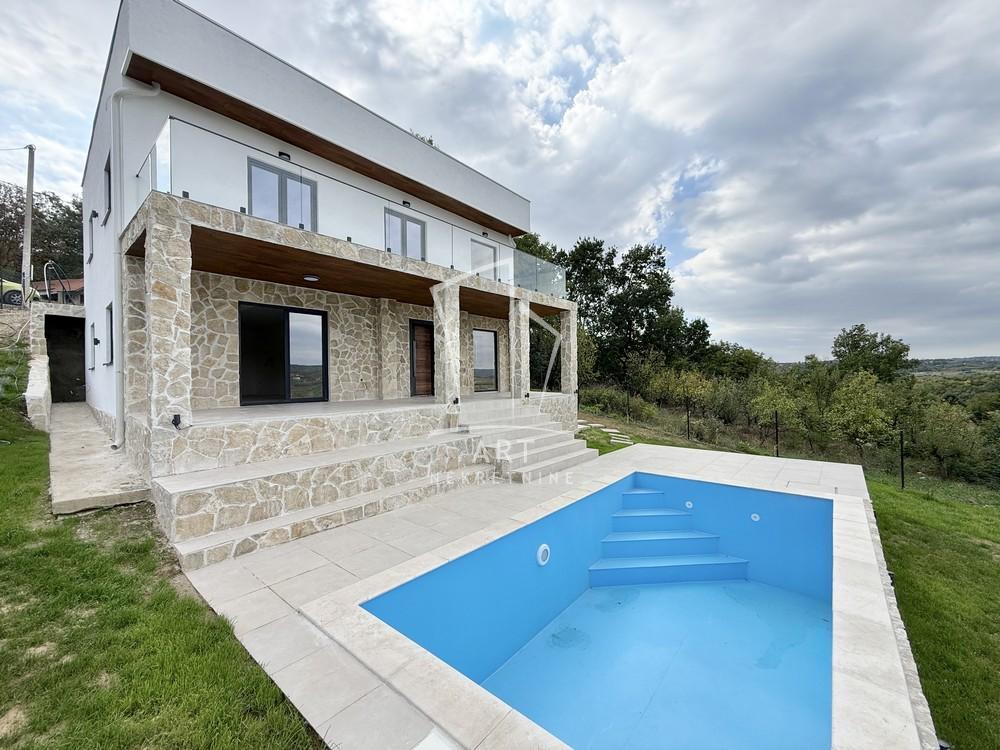 Glavna slika -Svetozara Markovića,  Kuća na prodaju, 241m2, 295.000€