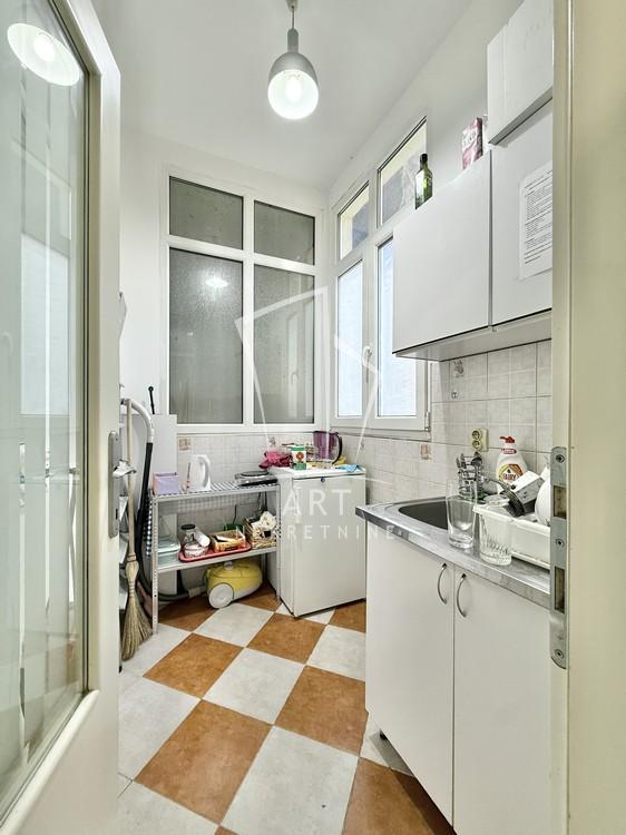 Slika 1 - Vlajkovićeva, Troiposoban stan na prodaju, 59m2, 298.000€