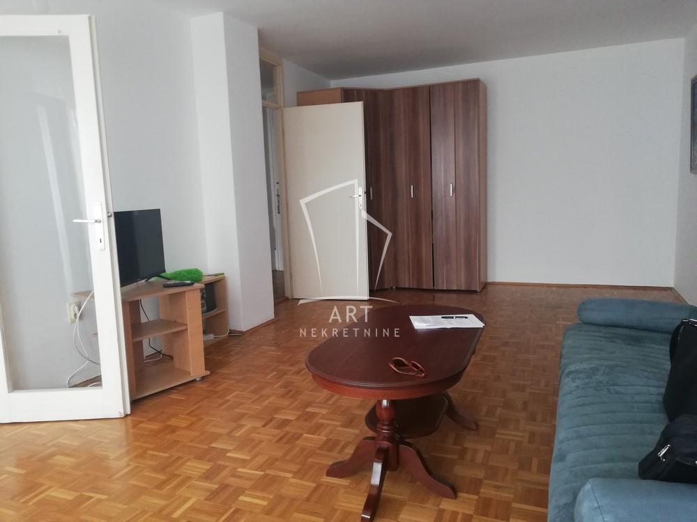 Slika 1 - Jurija Gagarina, Jednoiposoban stan za izdavanje, 56m2, 450€