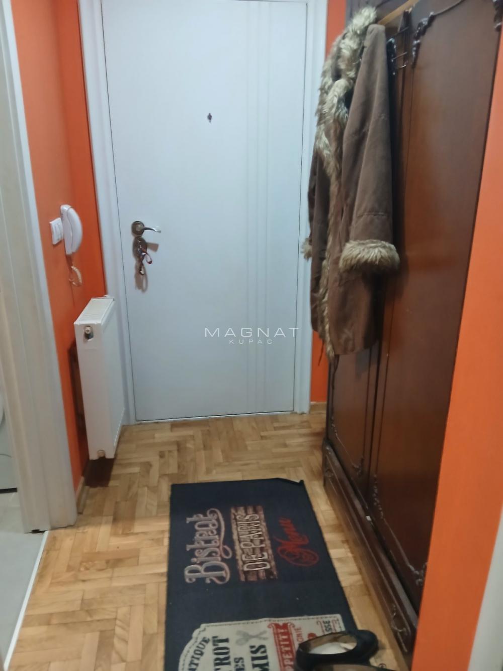 Slika 2 - Jednoiposoban stan na prodaju, 37m2, 120.000€