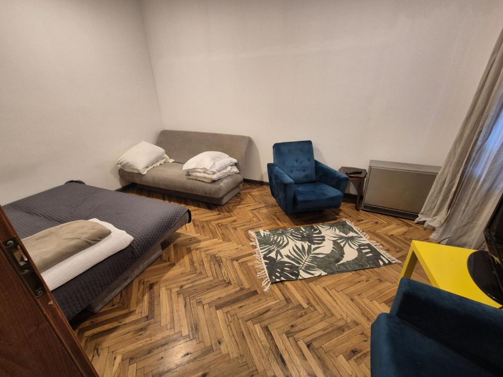 Slika 1 - Pante Srećkovića, Jednoiposoban stan za izdavanje, 40m2, 450€