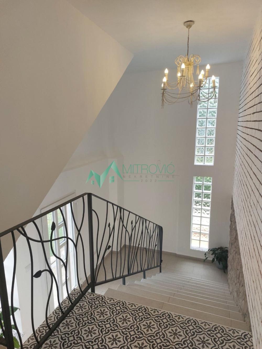 Slika 9 -  Kuća na prodaju, 360m2, 257.500€