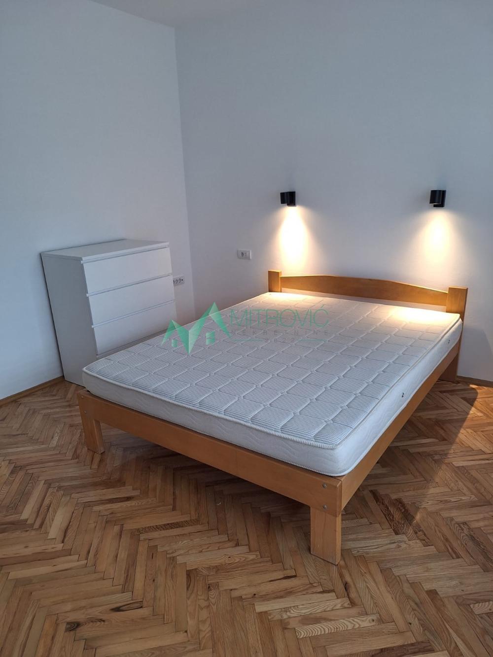 Slika 5 -  Kuća na prodaju, 360m2, 257.500€