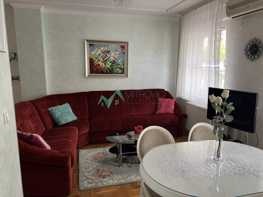 Glavna slika -Jednoiposoban stan za izdavanje, 37m2, 500€