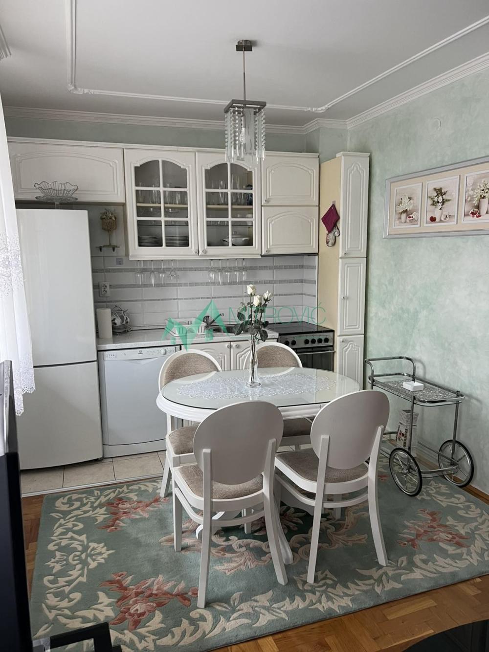 Slika 3 - Jednoiposoban stan za izdavanje, 37m2, 500€