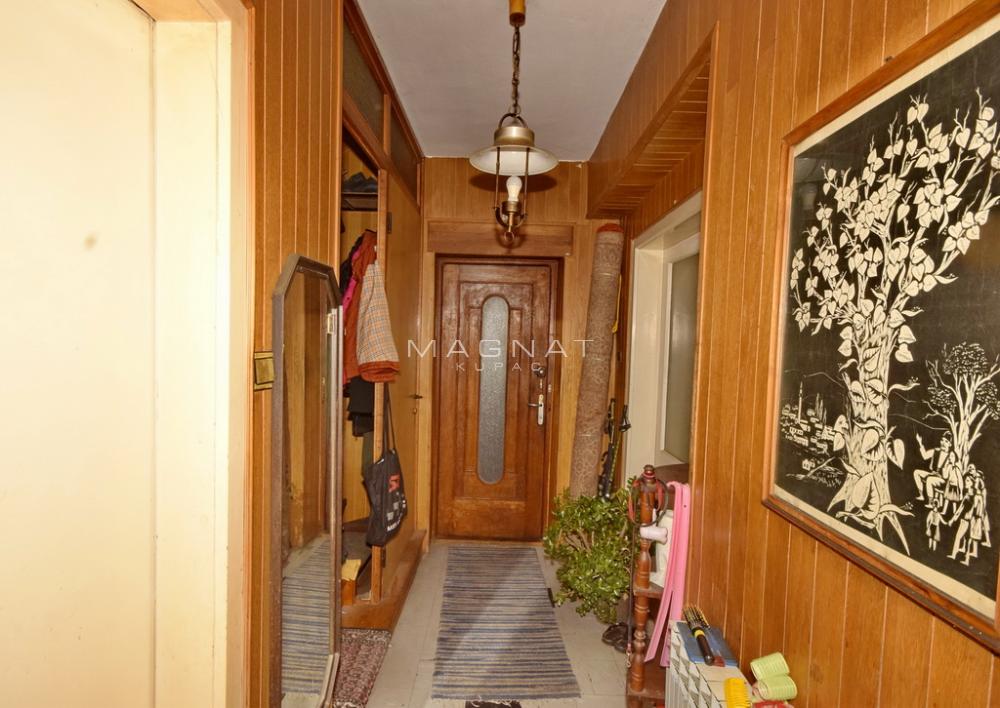 Slika 1 - Dostojevskog,  Kuća na prodaju, 212m2, 430.000€