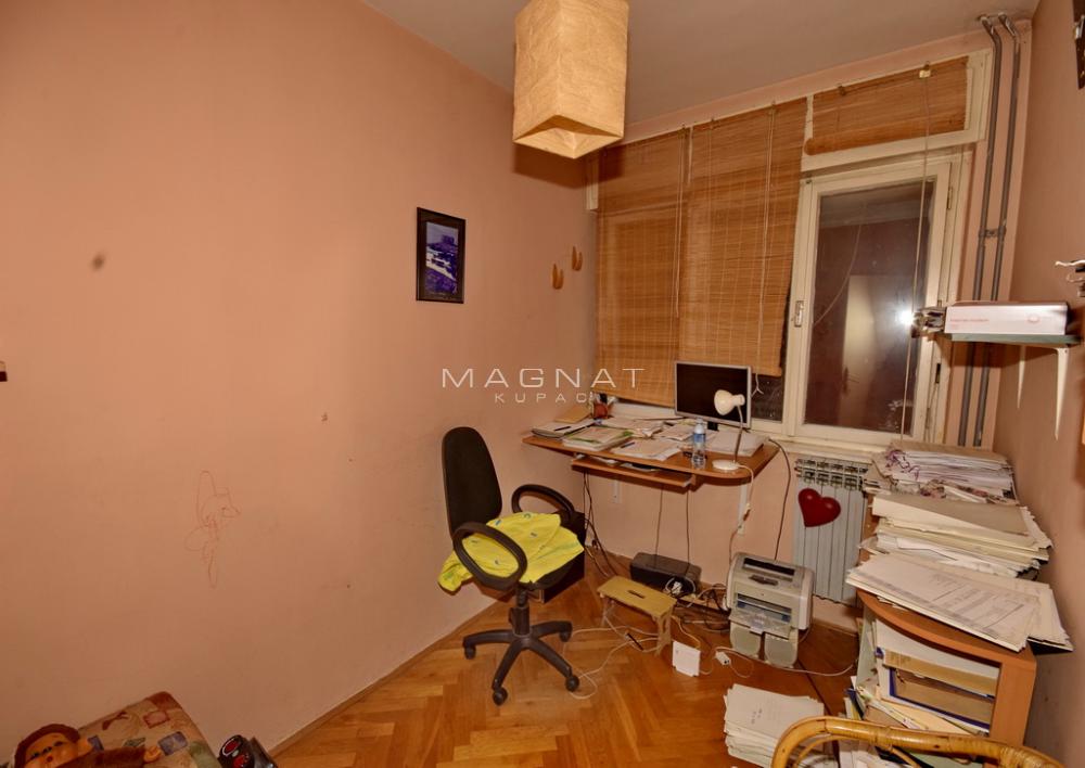 Slika 8 - Dostojevskog,  Kuća na prodaju, 212m2, 430.000€