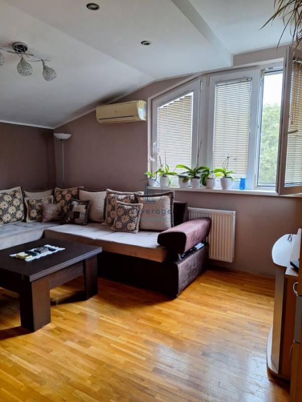 Slika 2 - Husinskih rudara, Trosoban stan na prodaju, 61m2, 135.000€