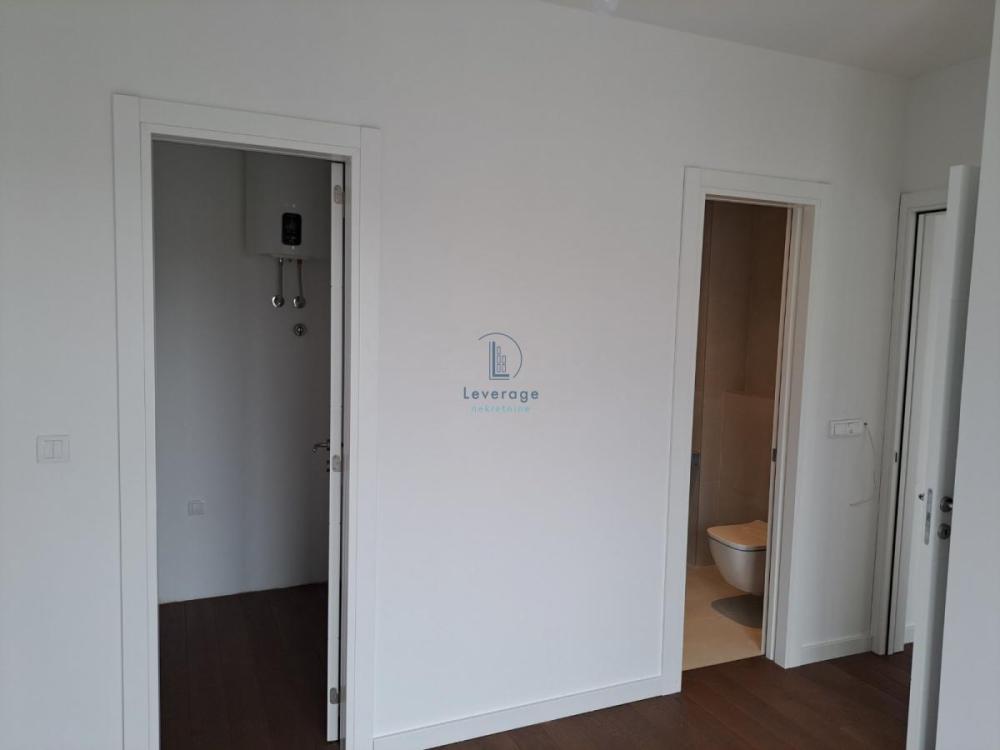 Slika 10 - Luke Vukalovića, Četvorosoban stan na prodaju, 93m2, 475.000€