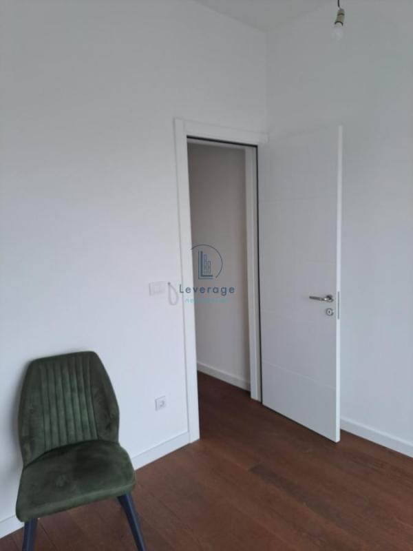 Slika 9 - Luke Vukalovića, Četvorosoban stan na prodaju, 93m2, 475.000€