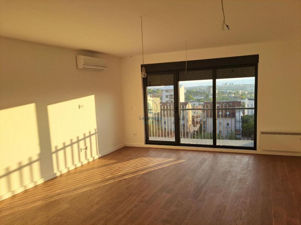 Slika 1 - Živka Davidovića, Dvoiposoban stan na prodaju, 71m2, 198.000€