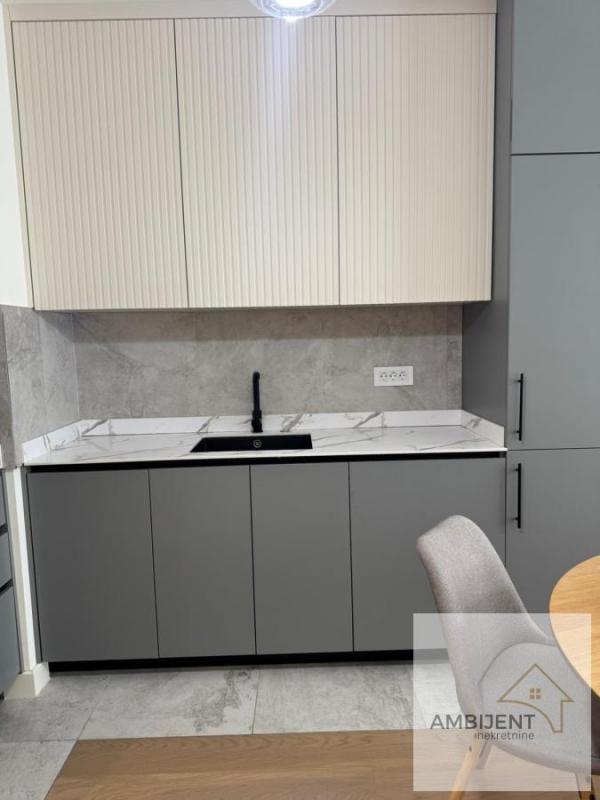 Slika 4 - Trosoban stan za izdavanje, 72m2, 1.700€