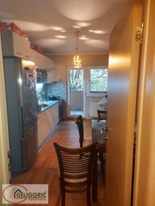 Glavna slika -Trosoban stan na prodaju, 90m2, 129.000€