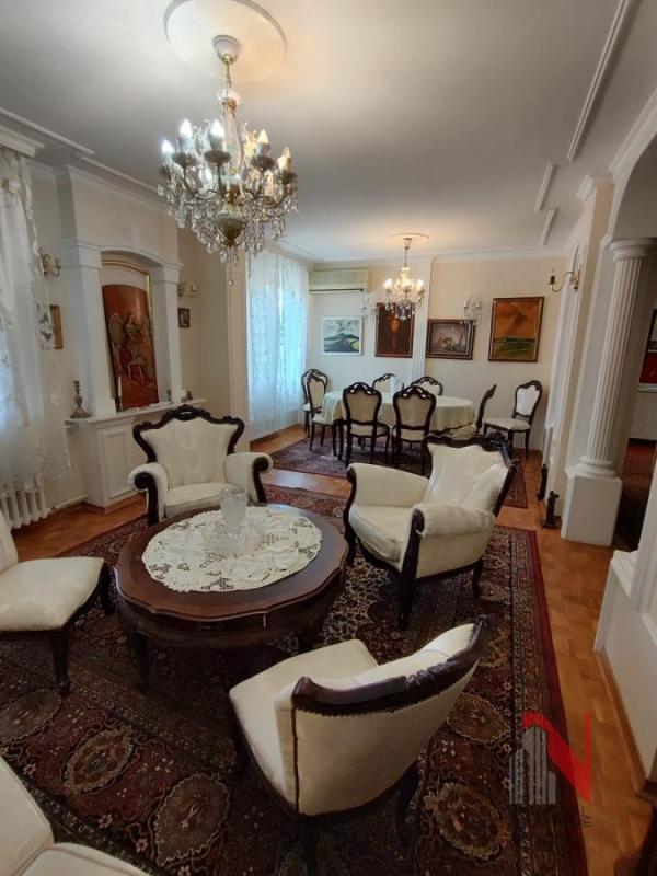 Glavna slika -RAVANICKA, Četvorosoban stan za izdavanje, 110m2, 900€