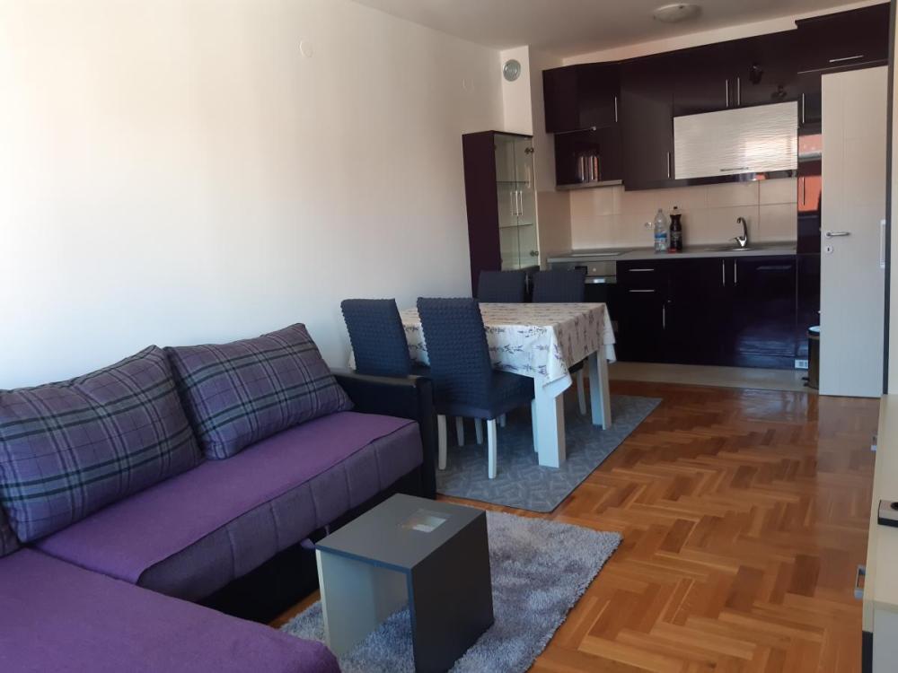 Slika 2 - Jednoiposoban stan za izdavanje, 38m2, 400€