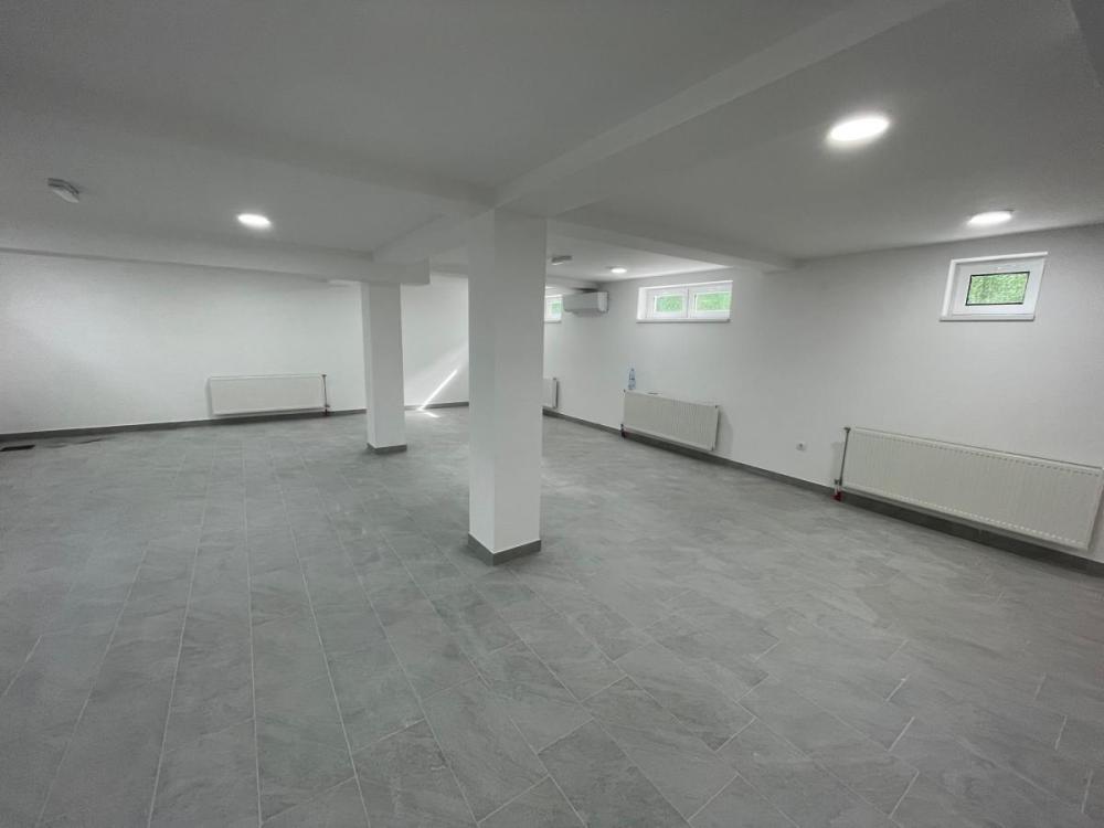 Slika 9 -  Lokal za izdavanje, 286m2, 2.000€