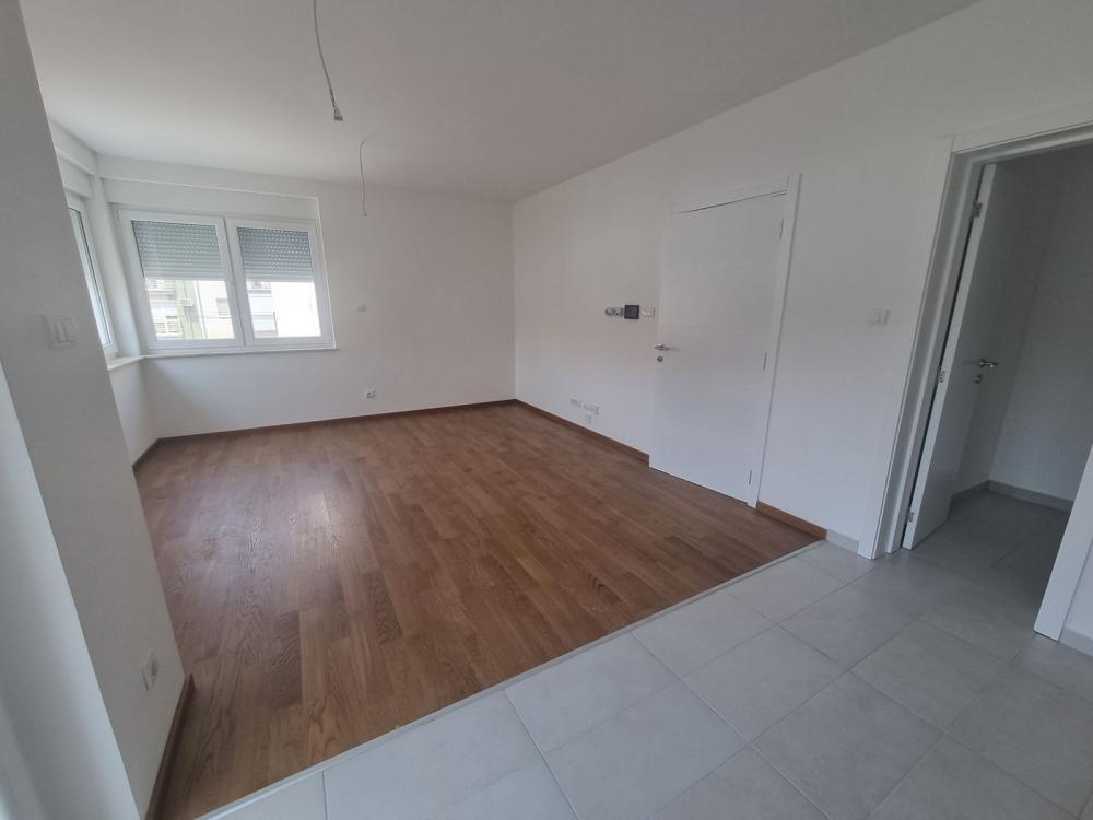 Glavna slika -Dvosoban stan na prodaju, 50m2, 150.610€