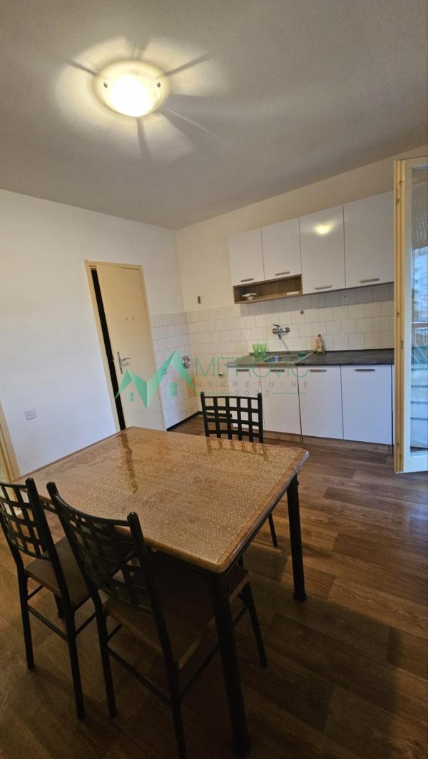 Glavna slika -Dvosoban stan za izdavanje, 60m2, 350€