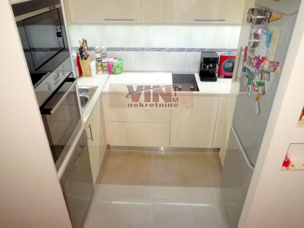 Slika 6 - VOJVODE SAVATIJA, Četvorosoban stan na prodaju, 94m2, 355.000€