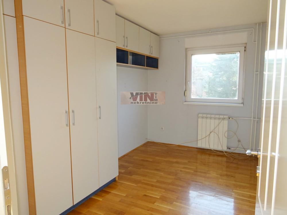 Slika 8 - BRACE RADOVANOVIC, Troiposoban stan na prodaju, 66m2, 215.000€