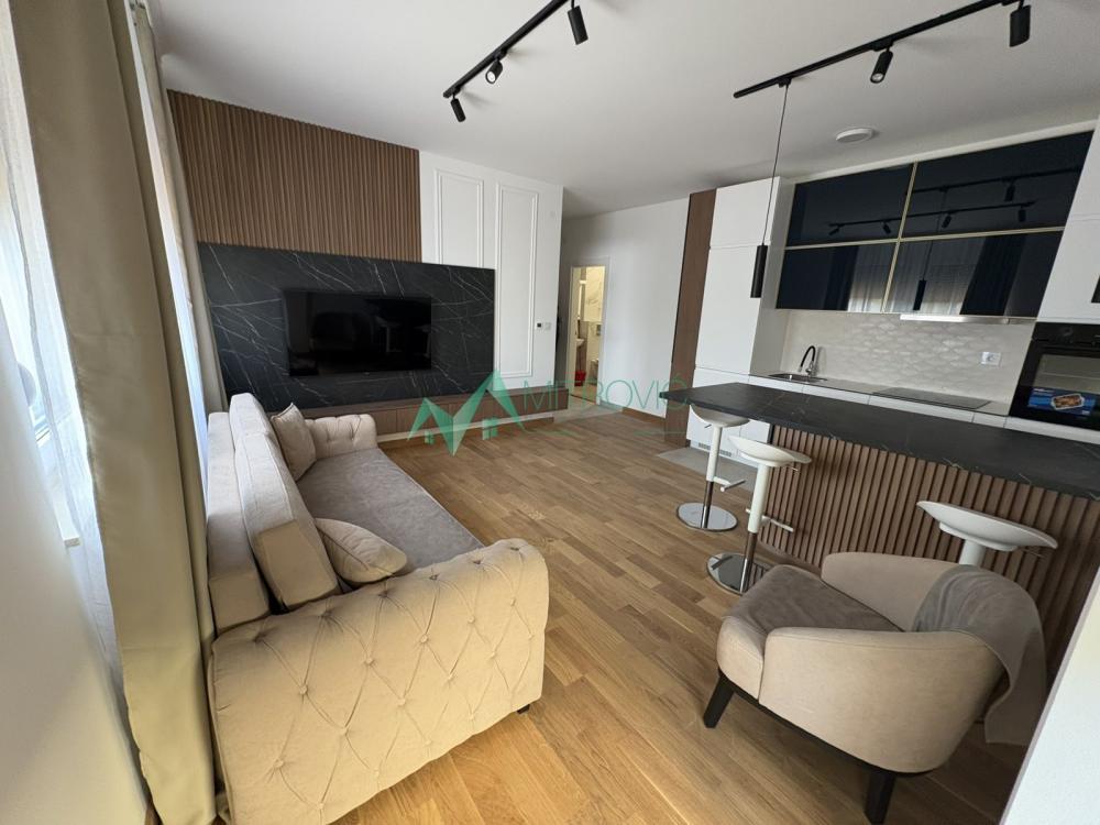 Glavna slika -Jednoiposoban stan na prodaju, 42m2, 144.200€