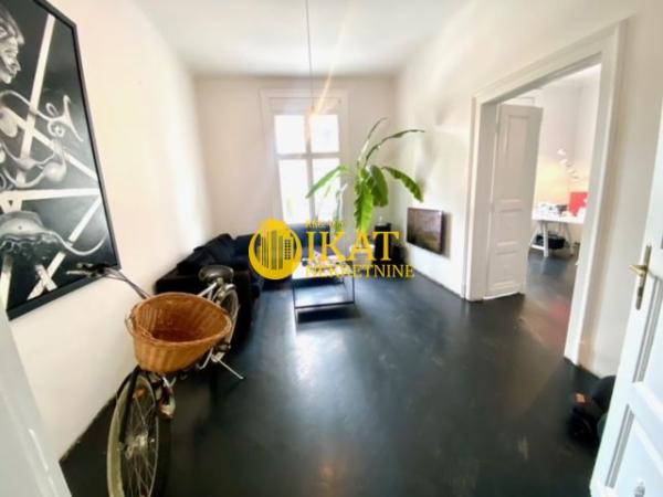 Slika 1 - Koče Popovića, Trosoban stan na prodaju, 85m2, 425.000€