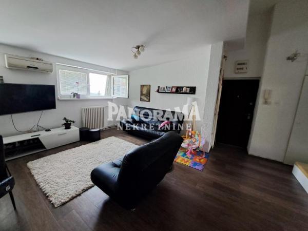 Slika 2 - Luke Vojvodića, Četvorosoban stan na prodaju, 111m2, 229.500€