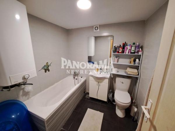 Slika 9 - Luke Vojvodića, Četvorosoban stan na prodaju, 111m2, 229.500€