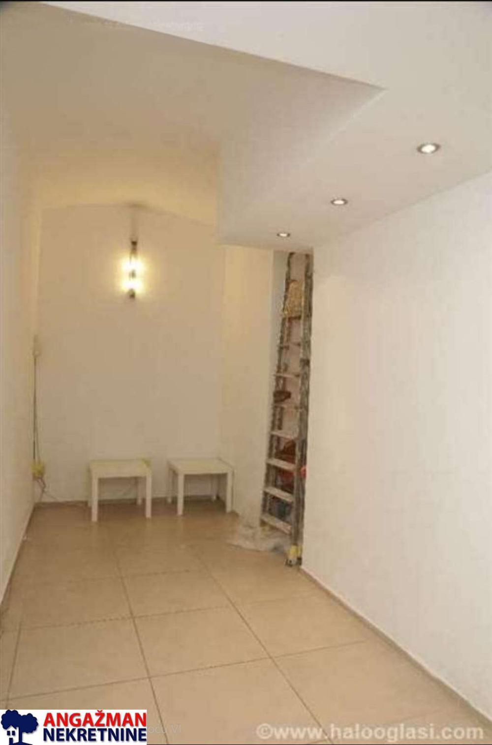 Slika 5 - Cara Uroša,  Lokal na prodaju, 38m2, 199.000€