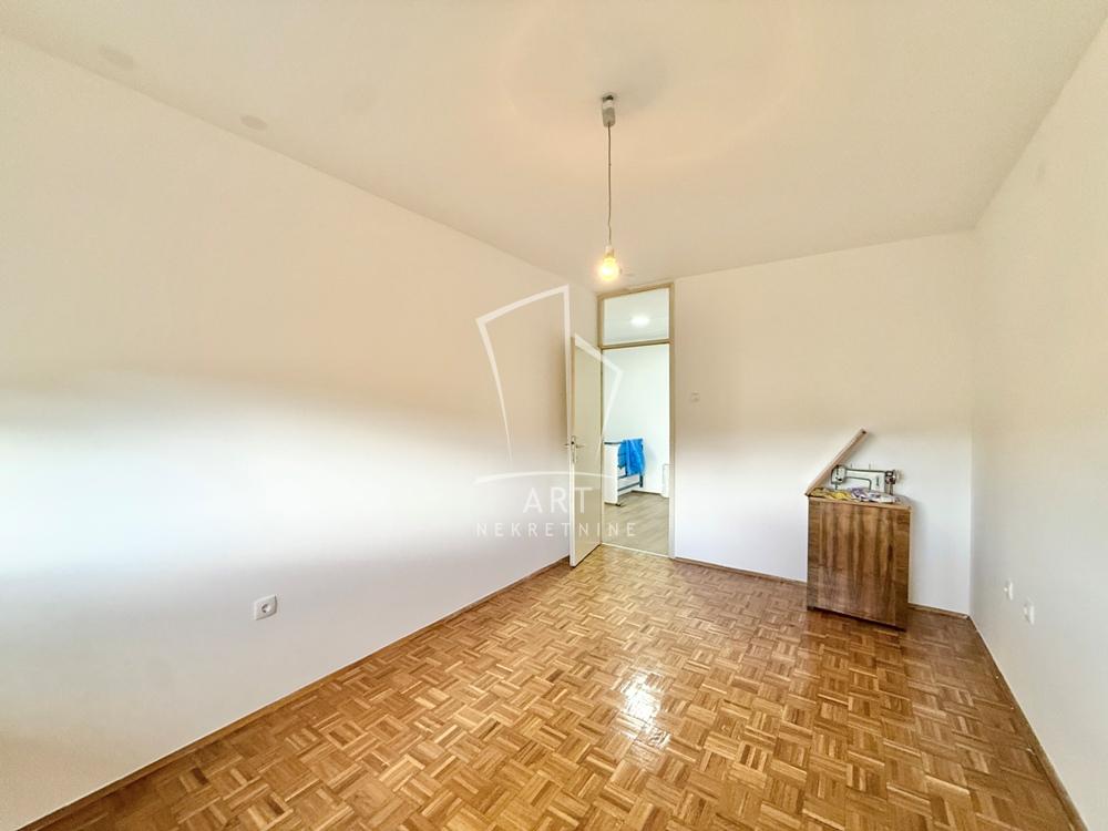 Slika 5 - Paunova 2. Deo, Trosoban stan na prodaju, 82m2, 250.000€