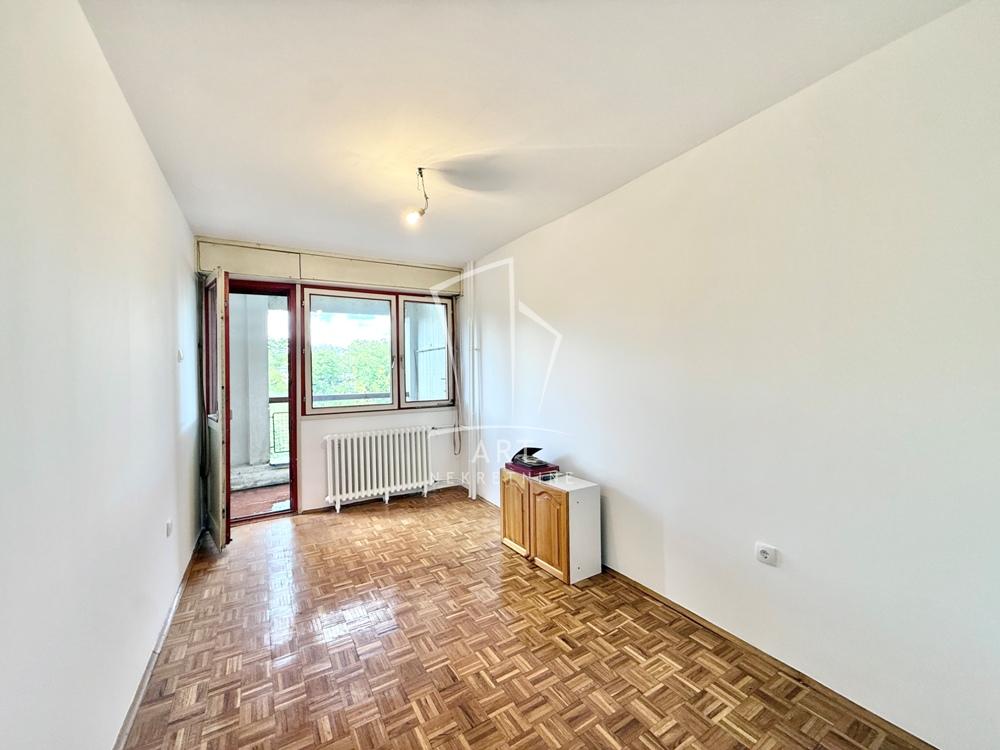 Slika 8 - Paunova 2. Deo, Trosoban stan na prodaju, 82m2, 250.000€