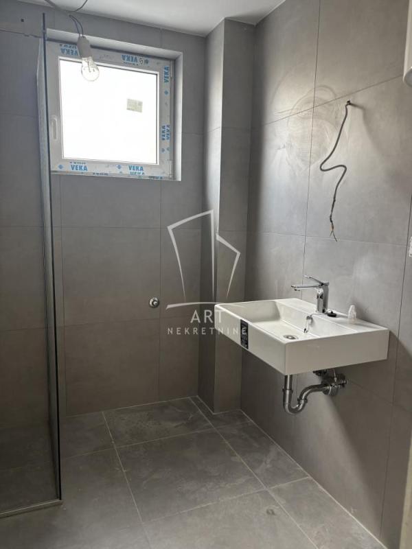 Slika 1 - Solunskih Boraca, Trosoban stan na prodaju, 54m2, 182.000€