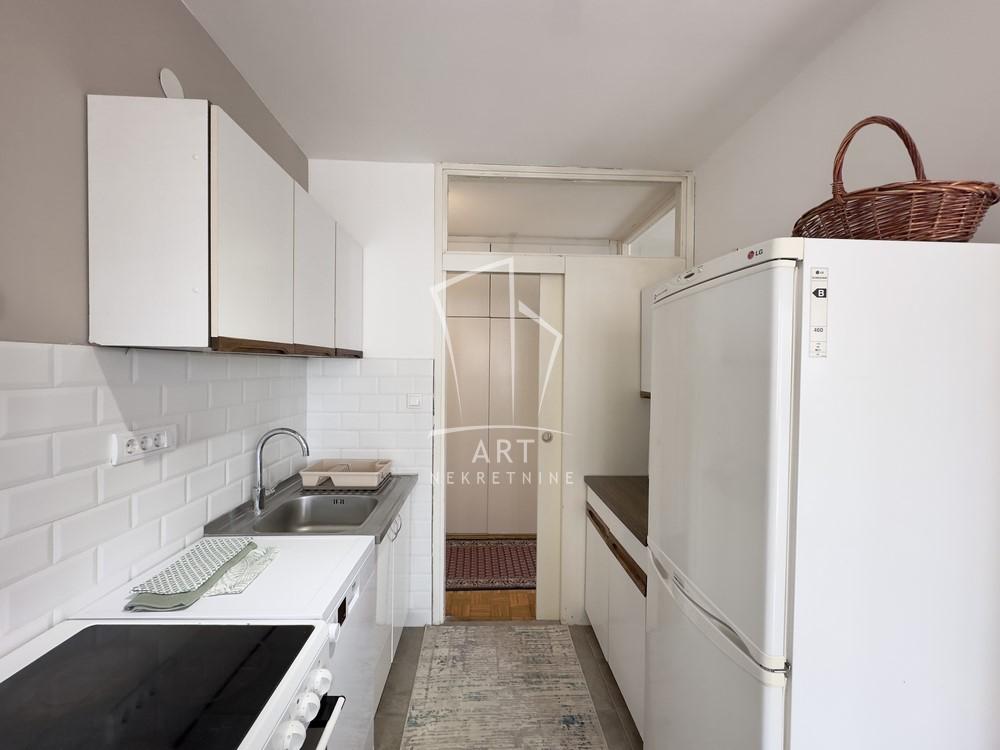 Slika 6 - Gandijeva, Trosoban stan za izdavanje, 75m2, 700€