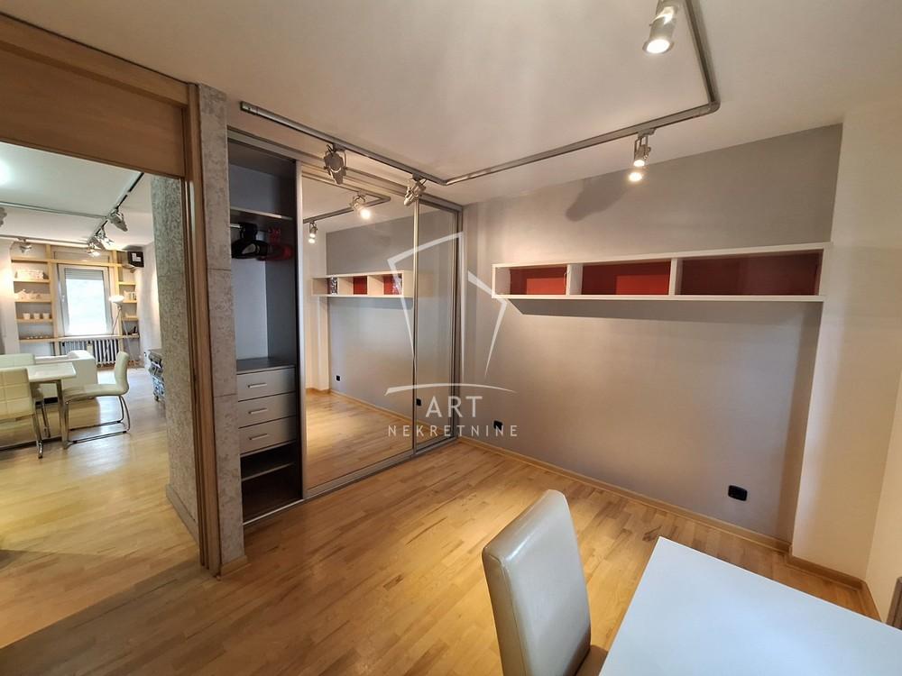 Slika 8 - Bulevar Milutina Milankovića, Troiposoban stan za izdavanje, 98m2, 1.500€