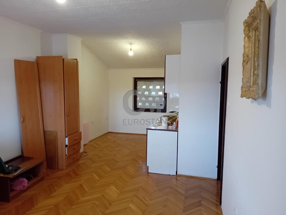 Slika 1 - Kašikovićeva, Jednoiposoban stan za izdavanje, 45m2, 450€