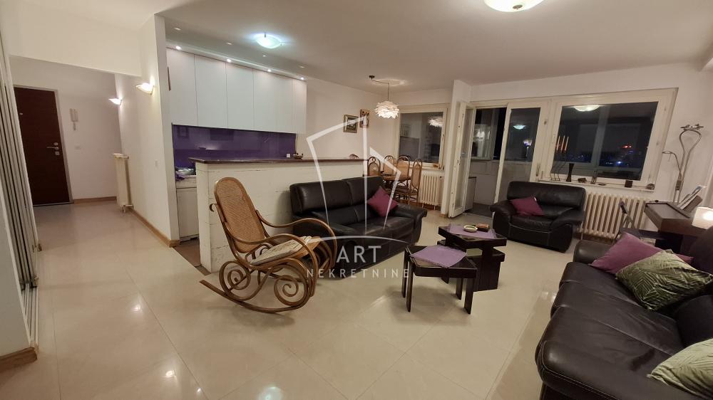 Slika 1 - Gandijeva, Trosoban stan za izdavanje, 81m2, 750€