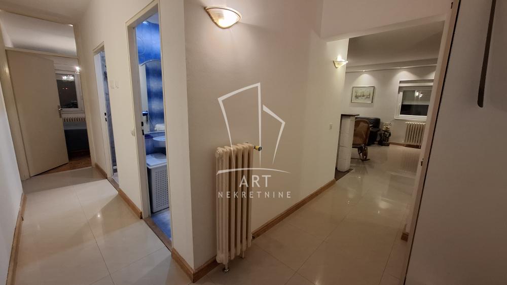 Slika 8 - Gandijeva, Trosoban stan za izdavanje, 81m2, 750€