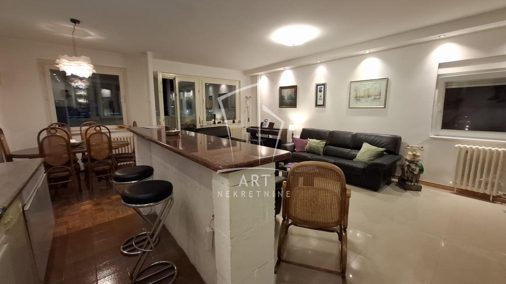 Slika 3 - Gandijeva, Trosoban stan za izdavanje, 81m2, 750€