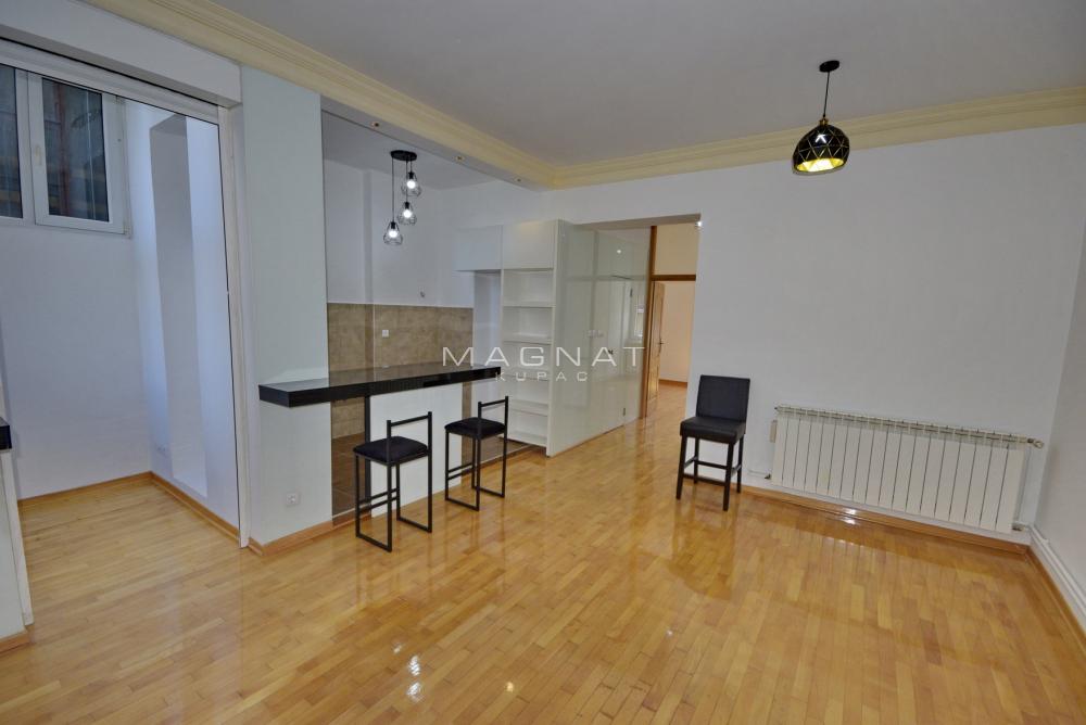 Slika 3 - Kralja Milutina, Dvosoban stan na prodaju, 53m2, 229.500€